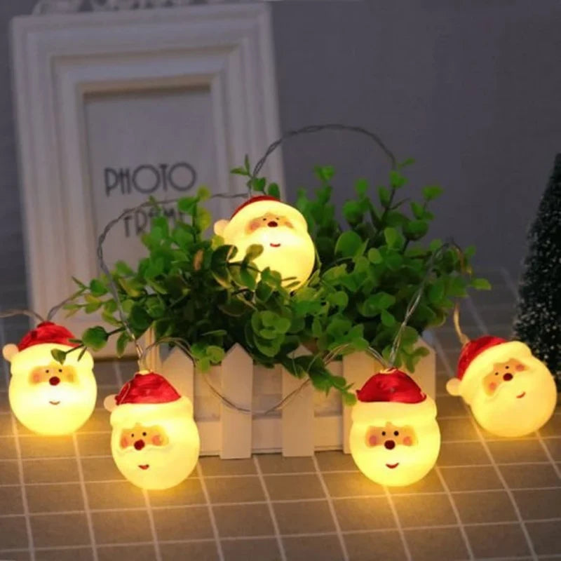 Christmas String Lights with 20 LED Santa Heads Battery Operated 3 Meter Warm White - Image 2