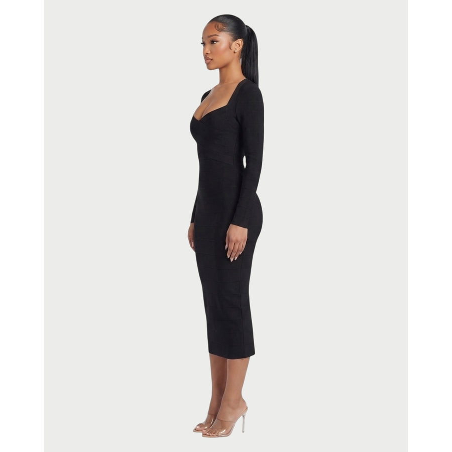 Das skulpturierte Sweetheart-Midikleid