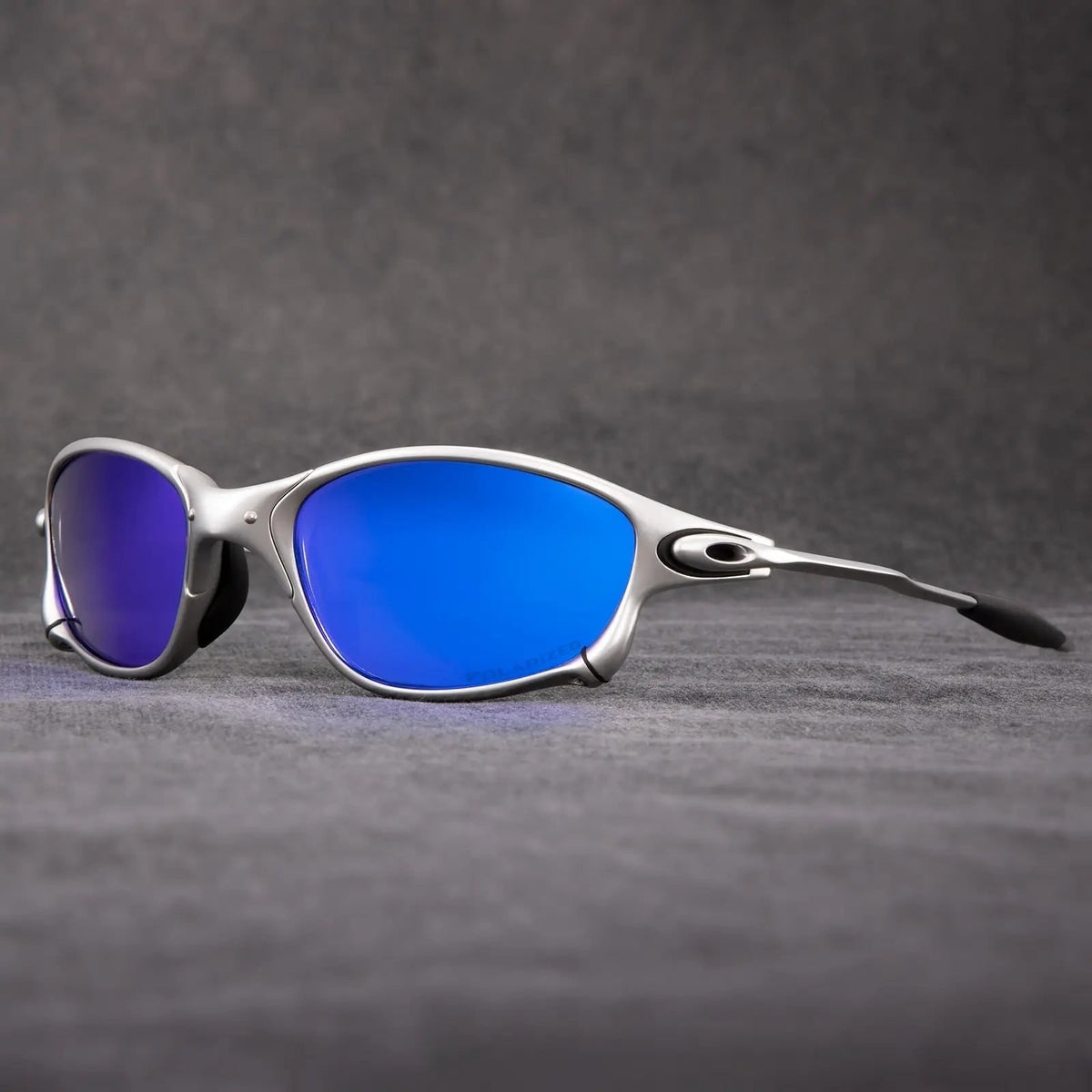 Men's Sport Sunglasses with Polarized Mirrored Lenses and Metal Frame - Image 3