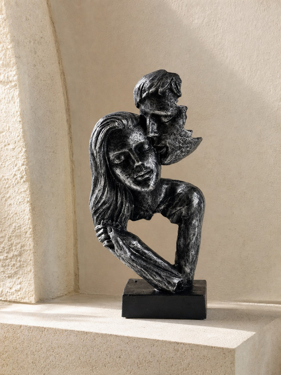 La sculpture Étreinte