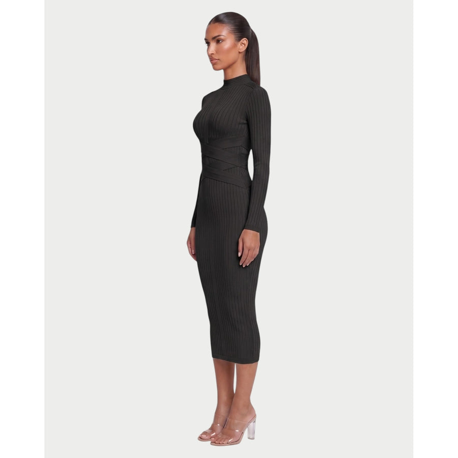 La robe en maille portefeuille à la taille